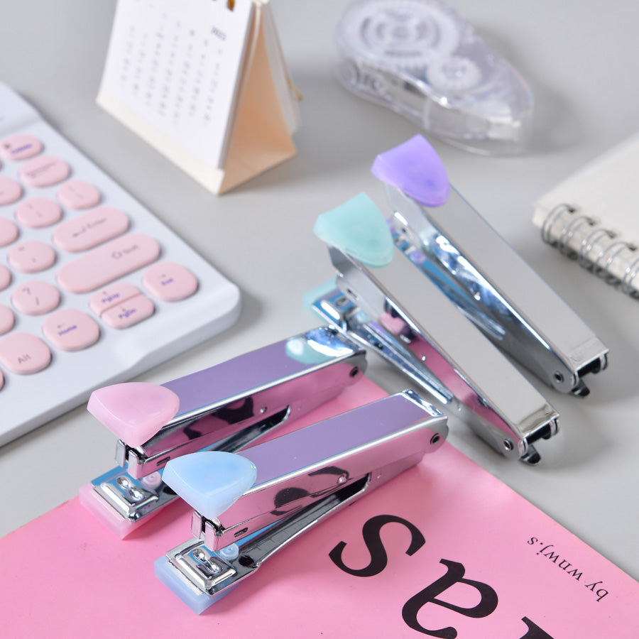 1 Stapler Set Includes Medium Stapler+Stapler Classic Style Suitable for Office, Study, Student Stationery, Office Supplies