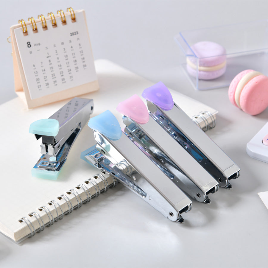 1 Stapler Set Includes Medium Stapler+Stapler Classic Style Suitable for Office, Study, Student Stationery, Office Supplies