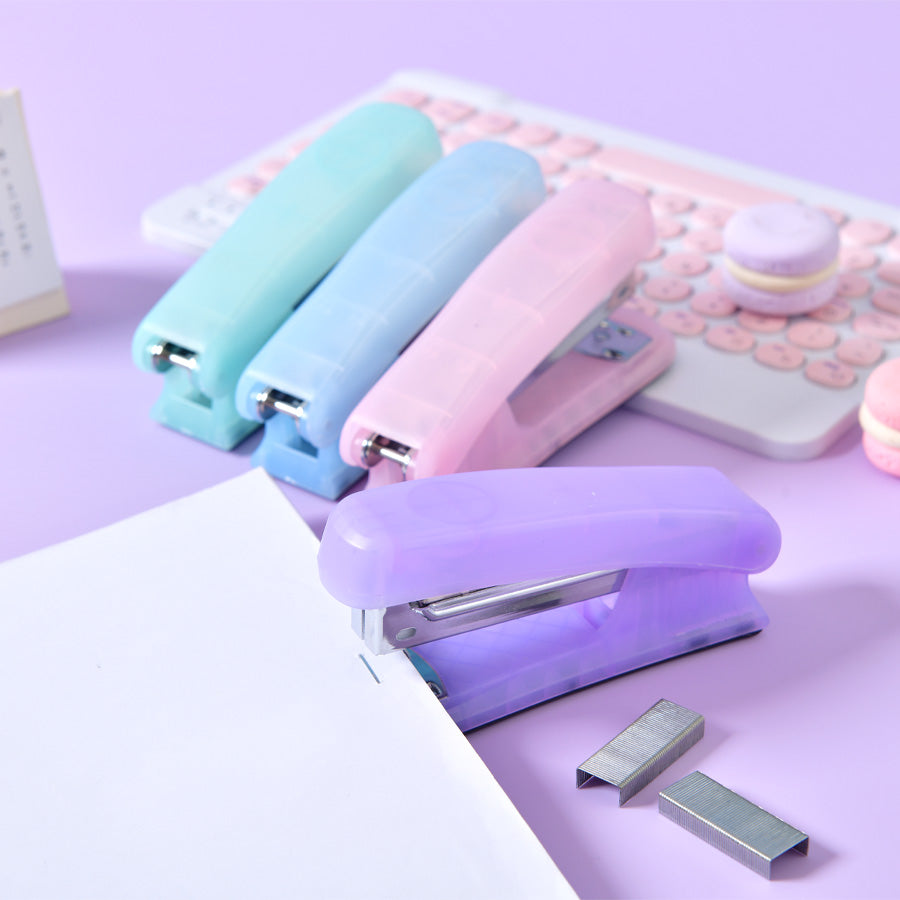 1 Stapler Set Includes Medium Stapler+Stapler Classic Style Suitable for Office, Study, Student Stationery, Office Supplies